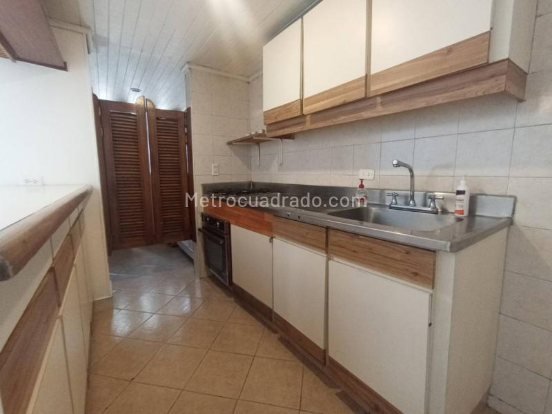 Apartamento Cómodo de 2 Alcobas en Provenza - 5