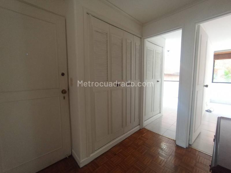 Apartamento Cómodo de 2 Alcobas en Provenza - 9