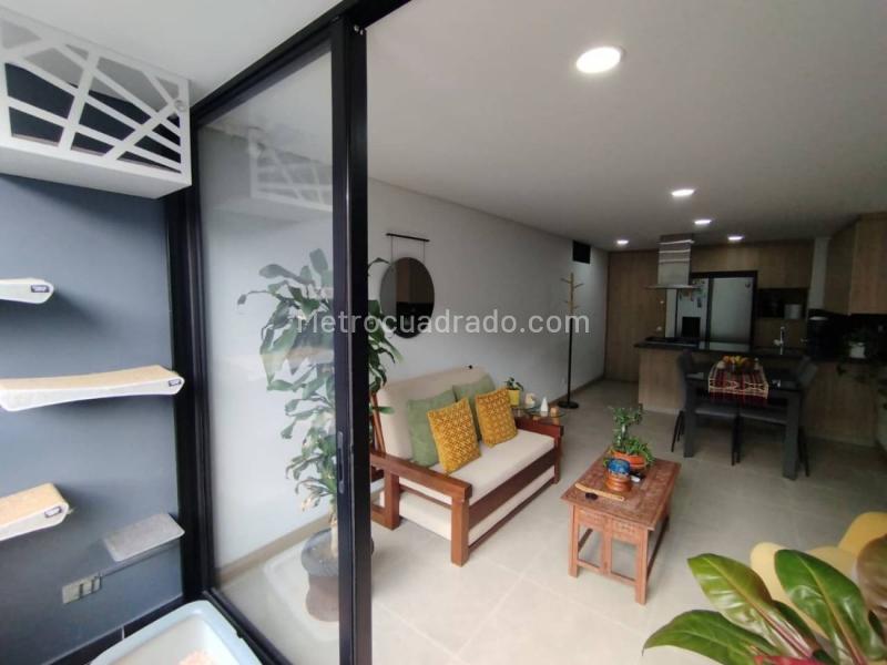 Apartamento moderno de 2 Alcobas en Las Palmas con vista y amenidades - 3
