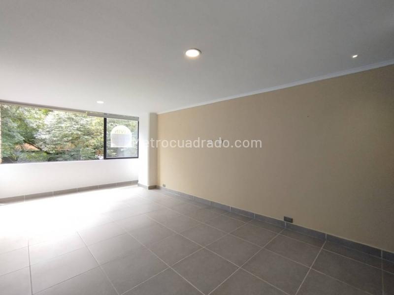 Apartamento Remodelado de 3 Alcobas en La Frontera - 4