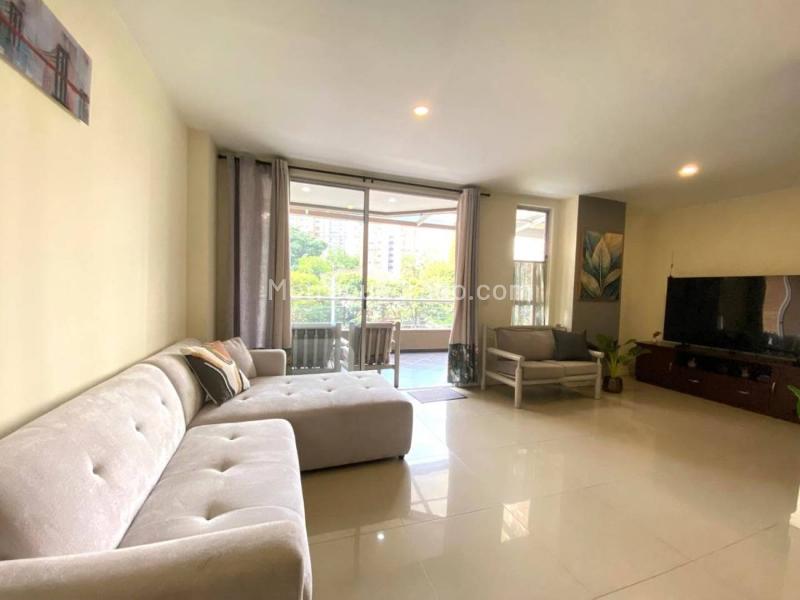 Apartamento Elegante de 3 Alcobas en Castropol - 5