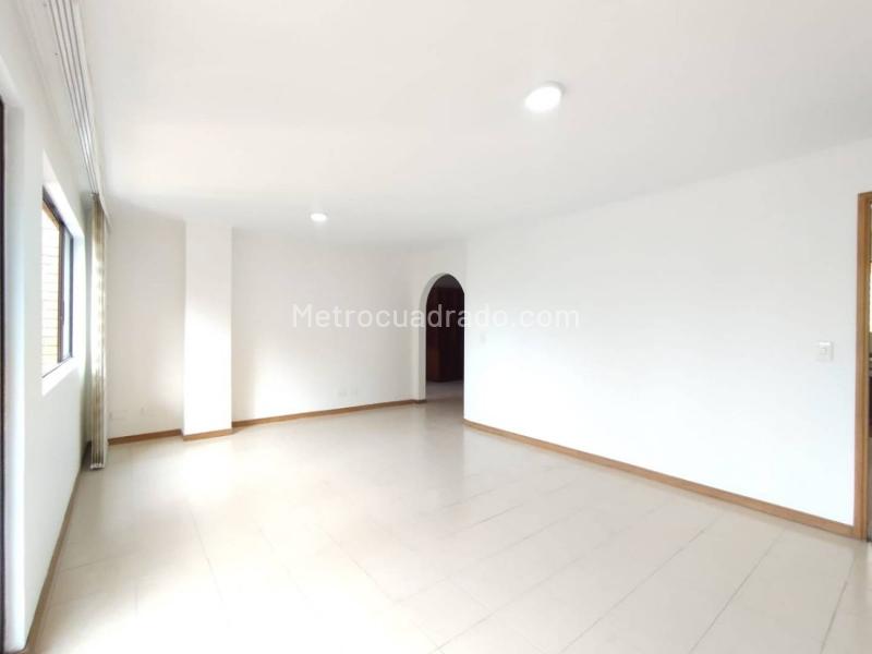 Comfortable 3BR Apartment in La Frontera, El Poblado - 7