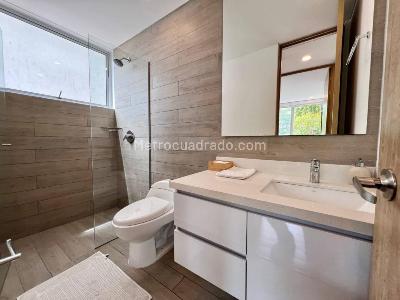Apartamento de 2 alcobas en arriendo en Loma Del Campestre, Medellín, 72 m² · foto 6 de 15