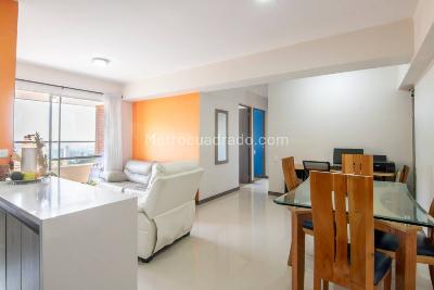 Apartamento de 3 alcobas en venta en Asdesillas, Sabaneta, 72 m² · foto 3 de 20