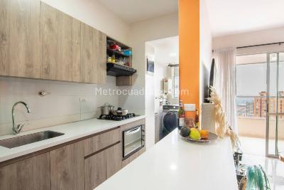 Apartamento de 3 alcobas en venta en Asdesillas, Sabaneta, 72 m² · foto 4 de 20