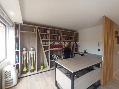 Casa de 4 alcobas en arriendo en Loma De Los Gonzalez, Medellín, 340 m² · foto 12 de 20