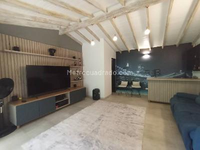 Casa de 4 alcobas en arriendo en Loma De Los Gonzalez, Medellín, 340 m² · foto 14 de 20