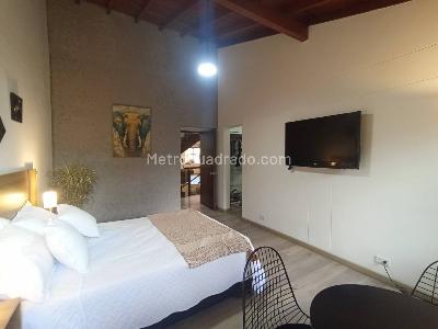 Casa de 4 alcobas en arriendo en Loma De Los Gonzalez, Medellín, 340 m² · foto 17 de 20