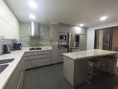 Casa de 4 alcobas en arriendo en Loma De Los Gonzalez, Medellín, 340 m² · foto 18 de 20