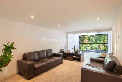 Casa de 3 alcobas en venta en La Sebastiana, Envigado, 241 m² · foto 2 de 20