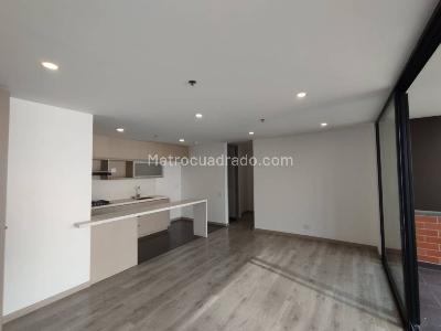 Apartamento de 2 alcobas en arriendo en Altos Del Poblado, Medellín, 79 m² · foto 6 de 19