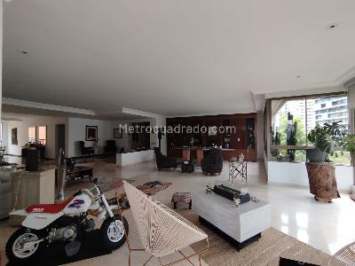 Apartamento en arriendo en Poblado, Medellín · foto 6 de 16