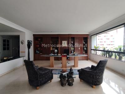 Apartamento en arriendo en Poblado, Medellín · foto 7 de 16