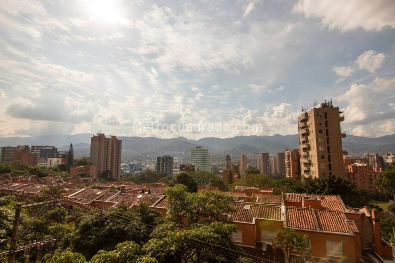 Apartamento en Arriendo, Castropol, Medellín