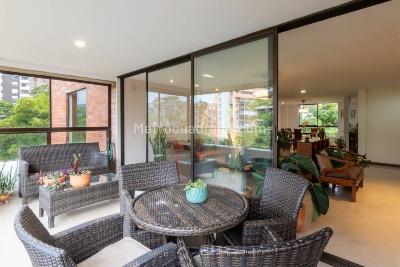 Apartamento en venta en Lalinde, Medellín · foto 4 de 20