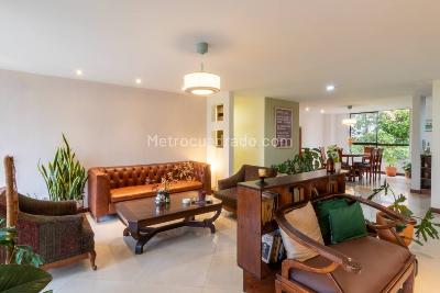 Apartamento en venta en Lalinde, Medellín · foto 7 de 20