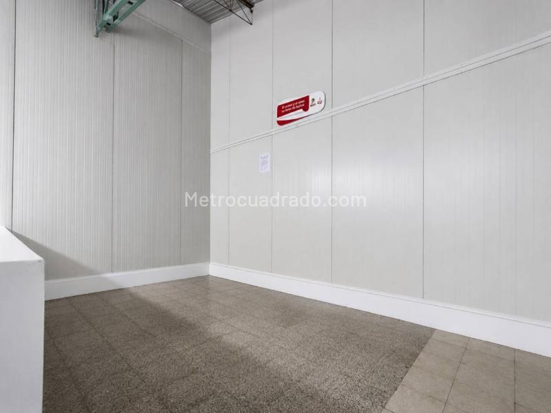 Bodega en Arriendo, Guayabal, Medellín - Más