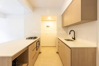 Apartamento de 3 alcobas en arriendo en Ciudad Del Rio, Medellín, 73 m² · foto 6 de 20