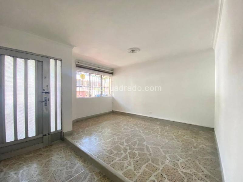 Casa en Arriendo, Simon Bolivar, Medellín – pohled 2