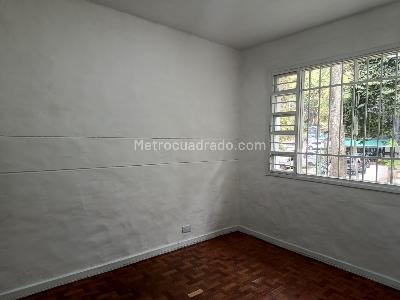 Casa en arriendo en La Frontera, Medellín · foto 10 de 20