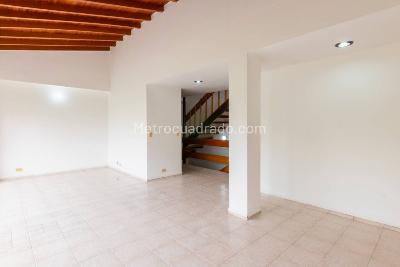 Apartamento en venta en La Frontera, Envigado · foto 2 de 20