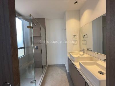 Apartamento de 3 alcobas en venta en Los Balsos, Medellín, 148 m² · foto 14 de 20