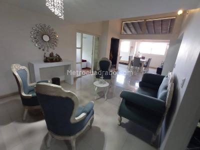 Apartamento de 4 alcobas en venta en Loma De Los Parra, Medellín, 217 m² · foto 19 de 20
