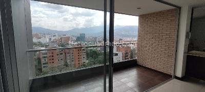 Apartamento en arriendo en Lalinde, Medellín · foto 2 de 8