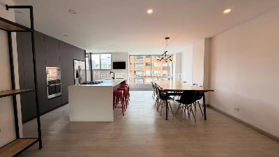 Apartamento de 3 alcobas en venta en Patio Bonito, Medellín, 182 m² · foto 2 de 20