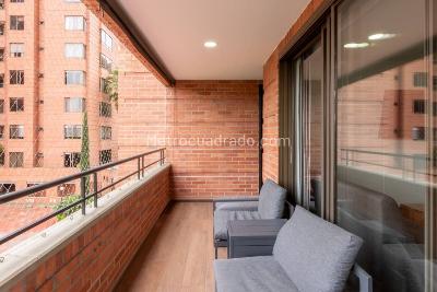 Apartamento en venta en El Tesoro, Medellín · foto 2 de 20