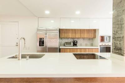 Apartamento en venta en El Tesoro, Medellín · foto 11 de 20