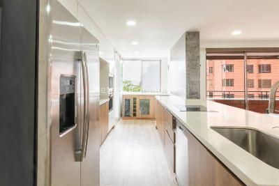 Apartamento en venta en El Tesoro, Medellín · foto 12 de 20