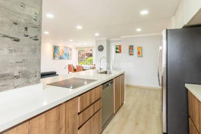 Apartamento en venta en El Tesoro, Medellín · foto 14 de 20