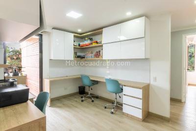 Apartamento en venta en El Tesoro, Medellín · foto 15 de 20
