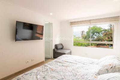 Apartamento en venta en El Tesoro, Medellín · foto 19 de 20