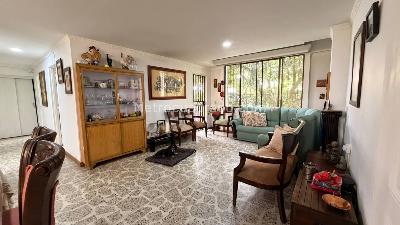 Apartamento en venta en Los Colores, Medellín · foto 2 de 15