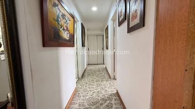 Apartamento en venta en Los Colores, Medellín · foto 6 de 15