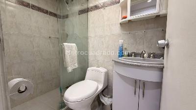 Apartamento en venta en Los Colores, Medellín · foto 13 de 15