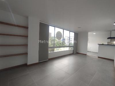 Apartamento de 2 alcobas en arriendo en Los Balsos, Medellín, 55 m² · foto 2 de 13