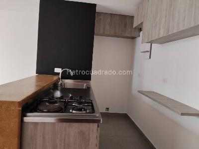 Apartaestudio en arriendo en El Tesoro, Medellín, 54 m² · foto 8 de 11