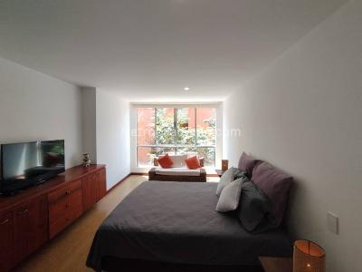 Apartamento en arriendo en Lalinde, Medellín · foto 18 de 20