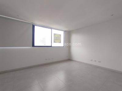 Apartamento de 2 alcobas en arriendo en Castropol, Medellín, 87 m² · foto 7 de 14