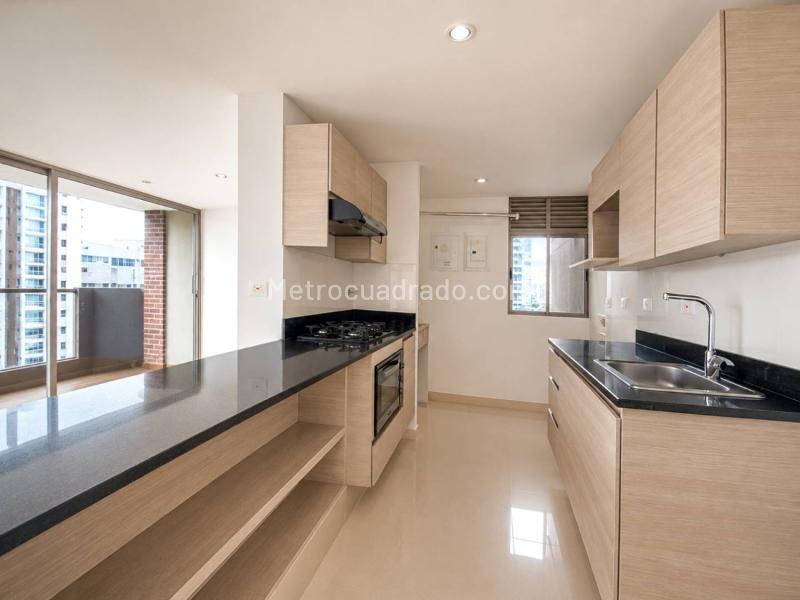 Piso – Medellín - Más