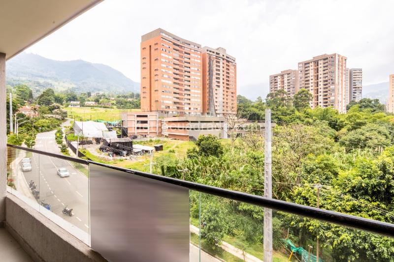 2BR Apartment in Loma Del Escobero (90 m²) - 2