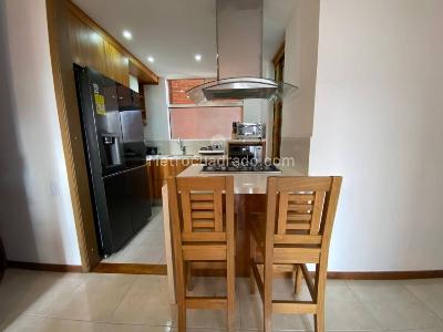 Apartamento en arriendo en Castropol, Medellín · foto 11 de 20