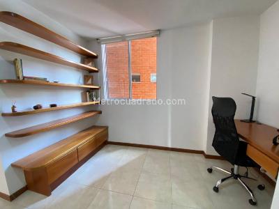 Apartamento en arriendo en Castropol, Medellín · foto 20 de 20