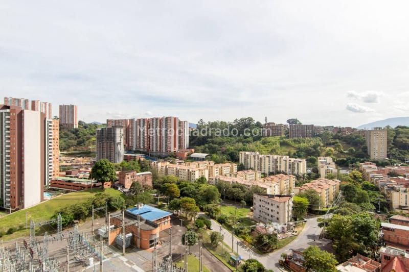 New 3BR Apartment with Balcony in Itagüí (Viviendas del Sur)