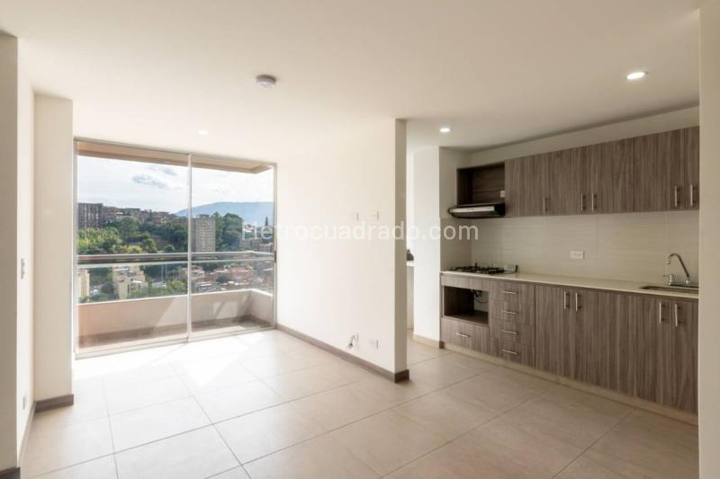 New 3BR Apartment with Balcony in Itagüí (Viviendas del Sur) - 2