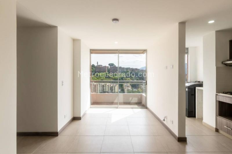 New 3BR Apartment with Balcony in Itagüí (Viviendas del Sur) - 3