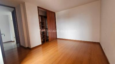 Apartamento en arriendo en El Tesoro, Medellín · foto 10 de 16